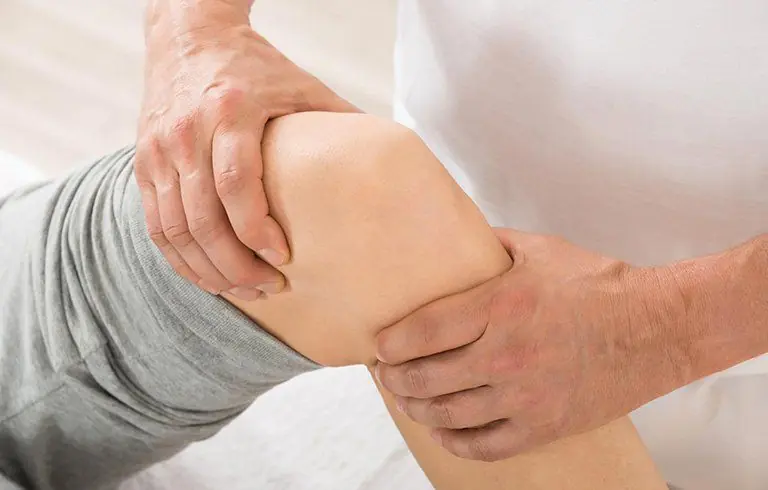 The Hidden Pressure Points Behind Your Knees and What They May Do for Your Body