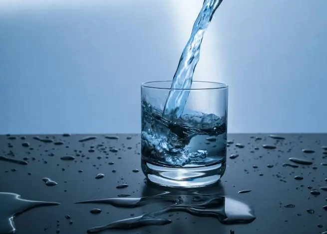 Your Body Might Be Crying Out for Water—10 Warning Signs You Shouldn’t Ignore
