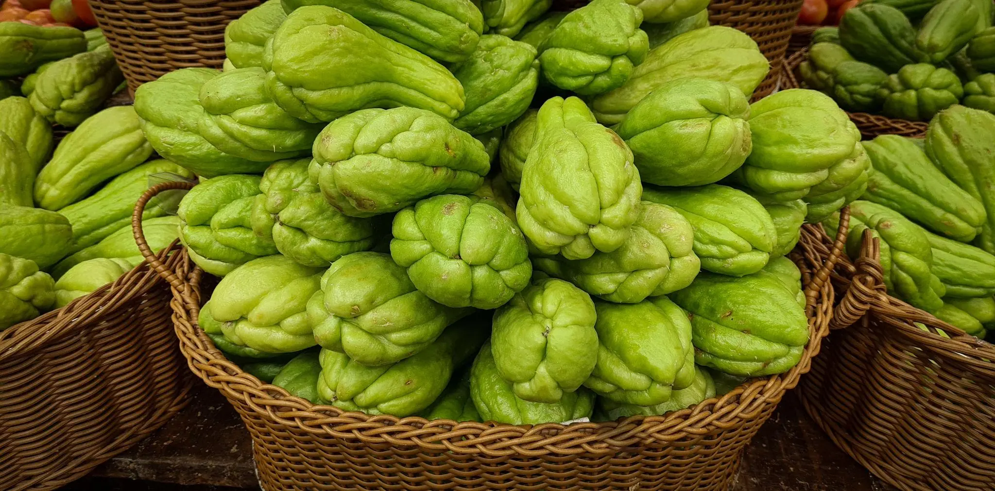 Chayote: A Nutritious Vegetable That May Support Overall Health When Included in a Balanced Diet