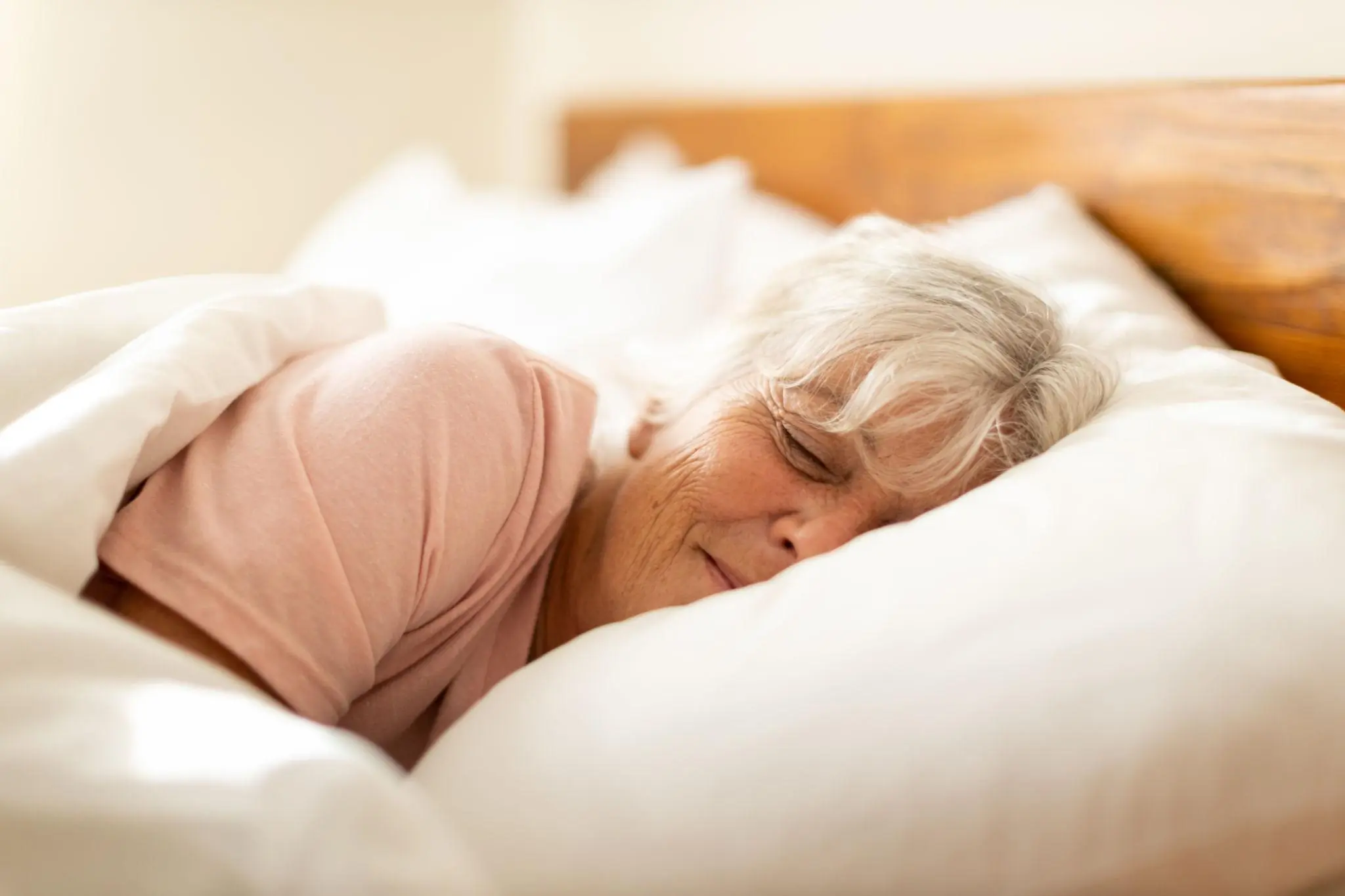 5 Gentle Signs Older Adults May Show a Year Before Serious Health Decline