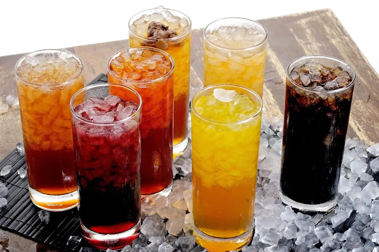 5 Popular Beverages That May Increase Your Risk of Kidney Problems If Consumed Too Often