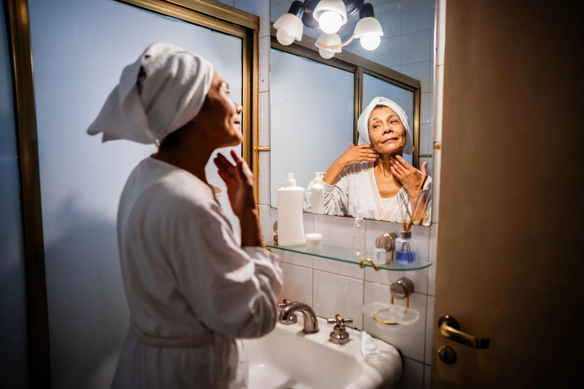 How Often Should You Really Shower? What Dermatologists Want You to Know