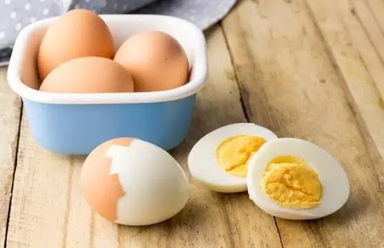 These 6 Types of Eggs Could Be Unsafe to Eat - Here's What to Look For