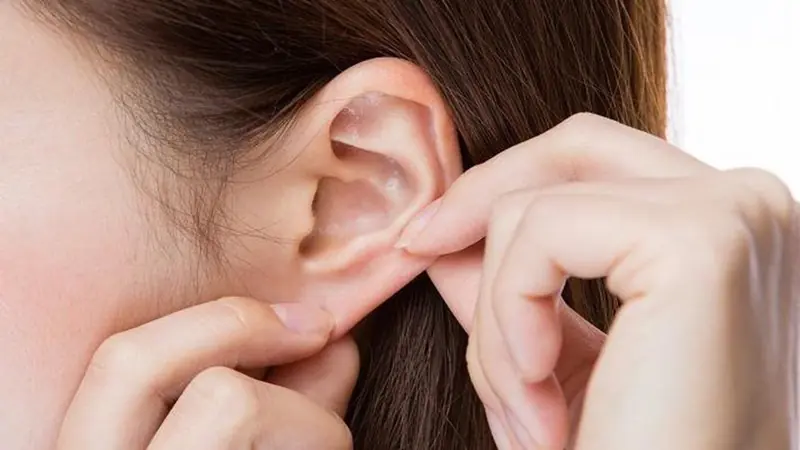 What Your Sharp Ear Pain May Be Telling You About Your Health?