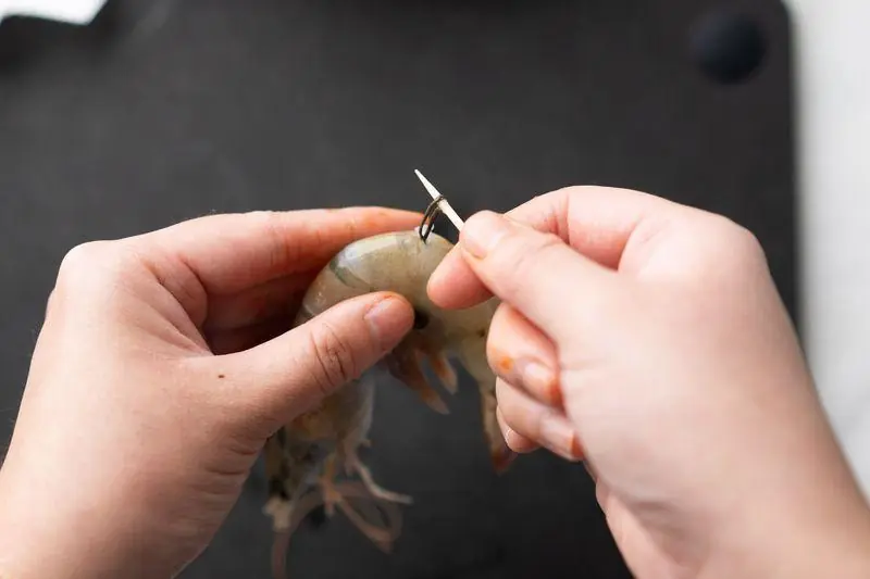 The Truth About the Black Vein in Shrimp: Should You Remove It Before Eating?