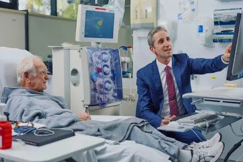 Doctors Warn Against Extreme Diets After Man Di.es from Acute Kid.ney Failure Linked to Excessive Vegetable Consumption