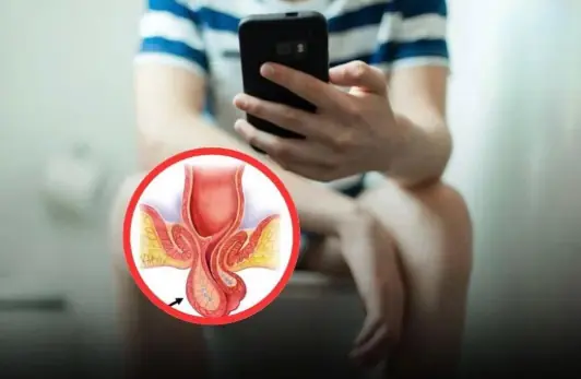 Using a phone while going to the bathroom is a har.mful habit