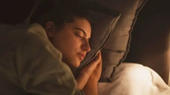 Sleeping on Your Right Side? Here's What Experts Want You to Know