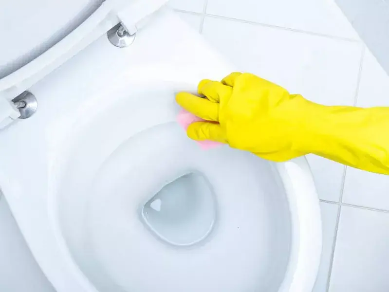 Say Goodbye to Yellow Toilet Stains with These Simple Cleaning Tips
