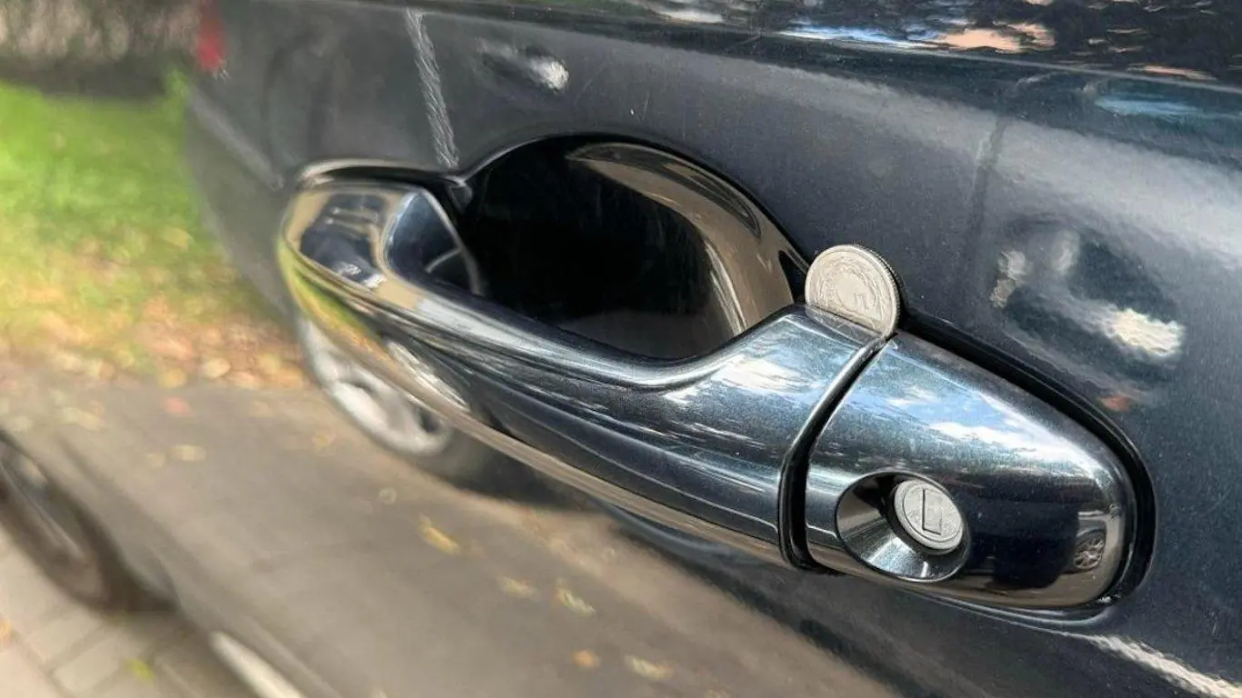 If You Find a Penny in Your Car Door Handle, Here's What It May Actually Mean