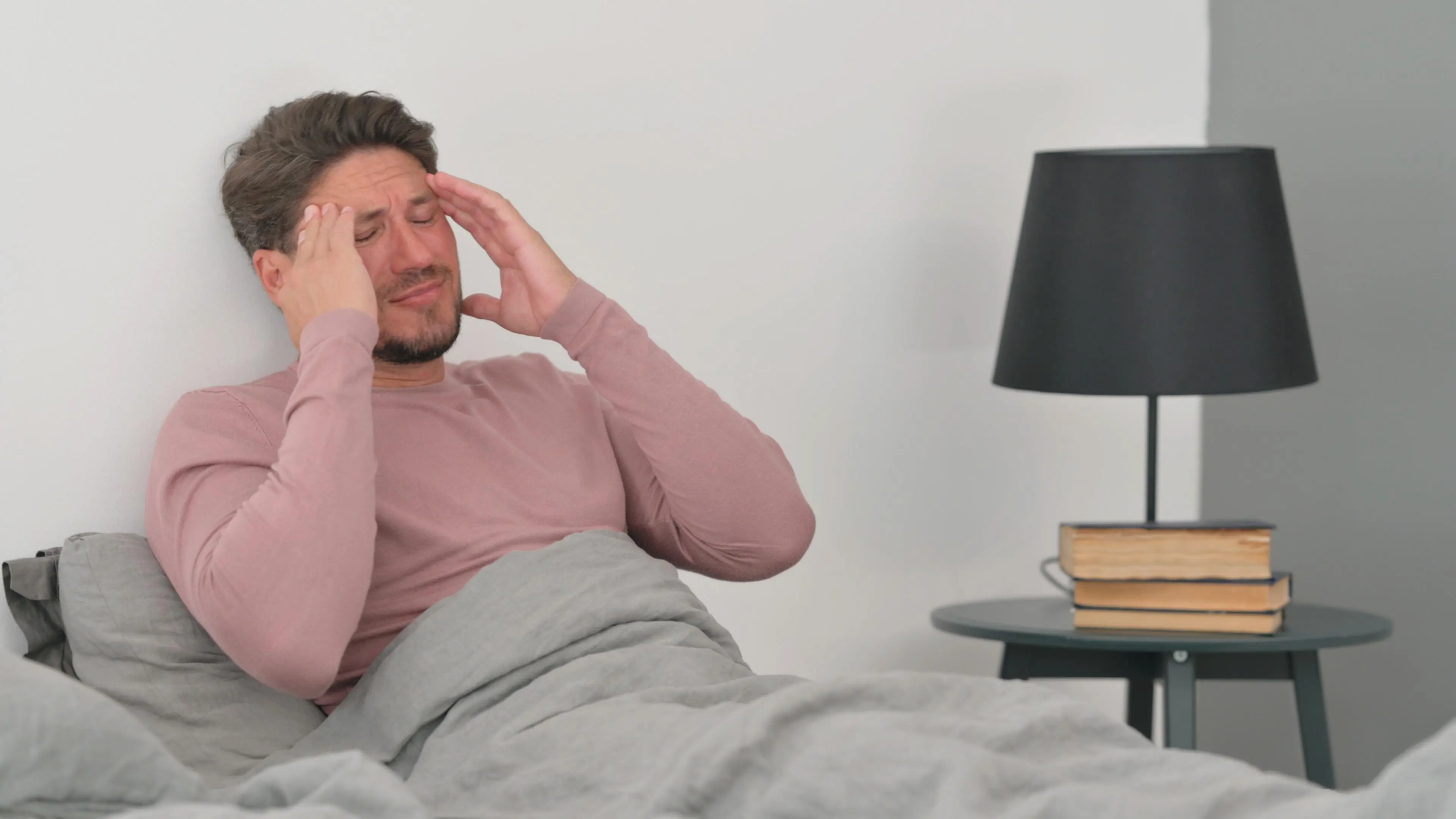 After 40: If You Notice These 6 Symptoms While Sleeping, Your Stroke Risk May Be Higher Than You Think