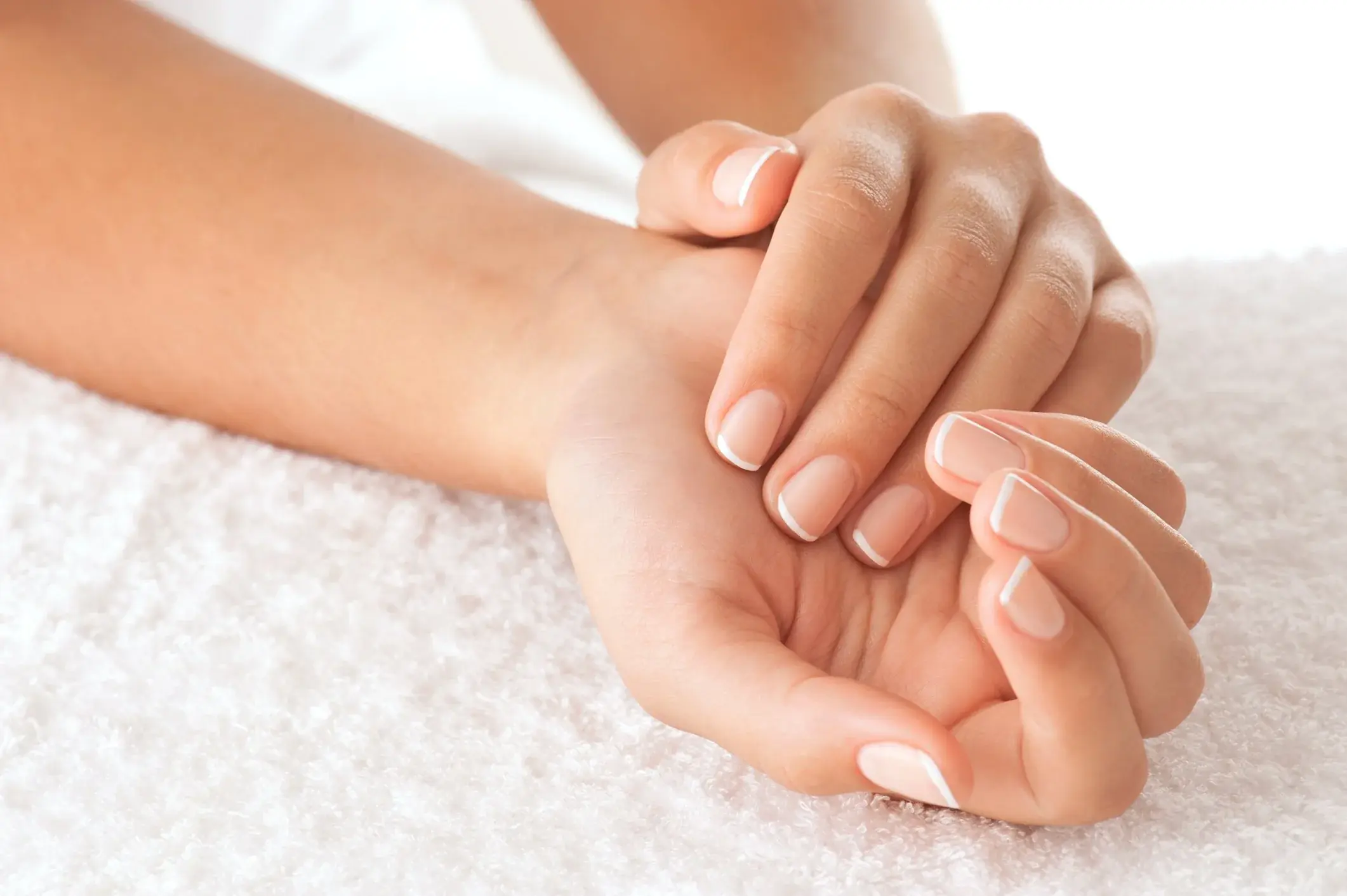 Want Stronger, Healthier Nails? Simple Tips to Naturally Care for Your Fingernails
