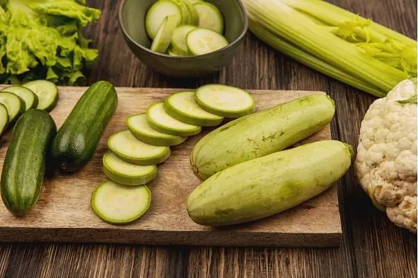 Doctors Warn: Never Eat Bottle Gourd or Zucchini If They Taste Unusually Bitter