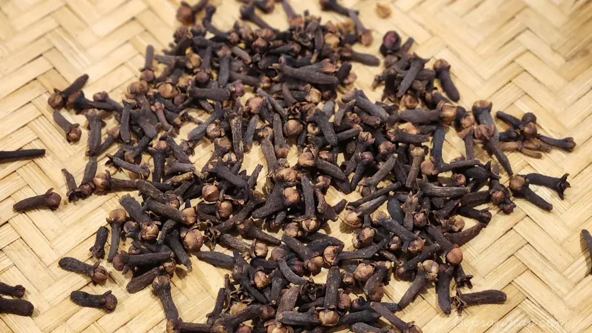 Everything You Should Know About Cloves: 15 Useful Insights