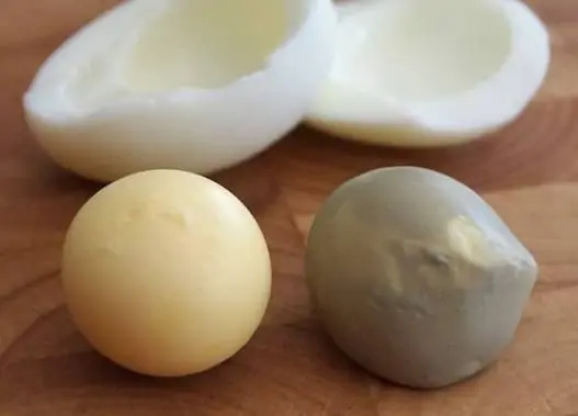 Don't Throw Away That Hard-Boiled Egg Just Yet—Here's Why It Has a Green Ring