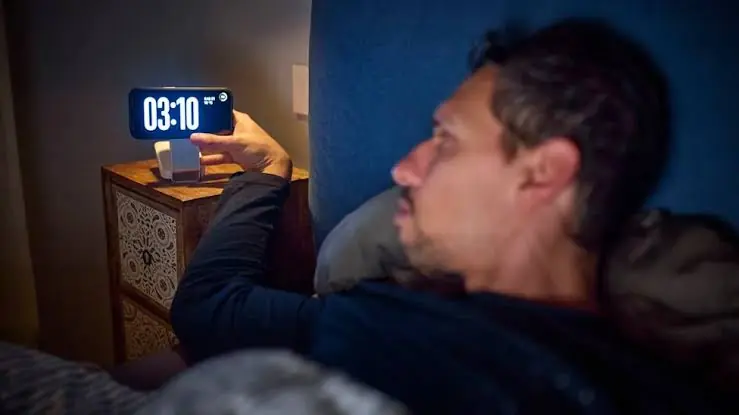 Your Body May Be Trying to Tell You Something When You Wake Up at 3 A.M.