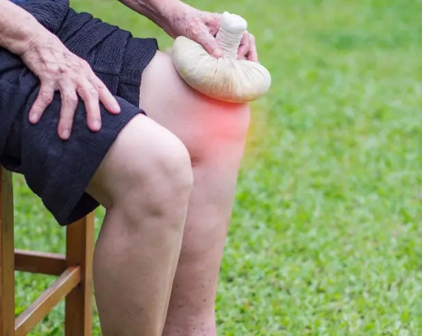 This lump may appear due to something you do every day... đ