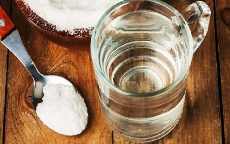 Many People Leave Salt and Vinegar in a Room - Here's the Real Reason Why