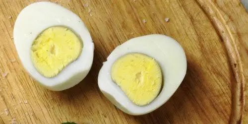 That Green Ring on Your Egg Could Be Completely Harmless — Here's Why