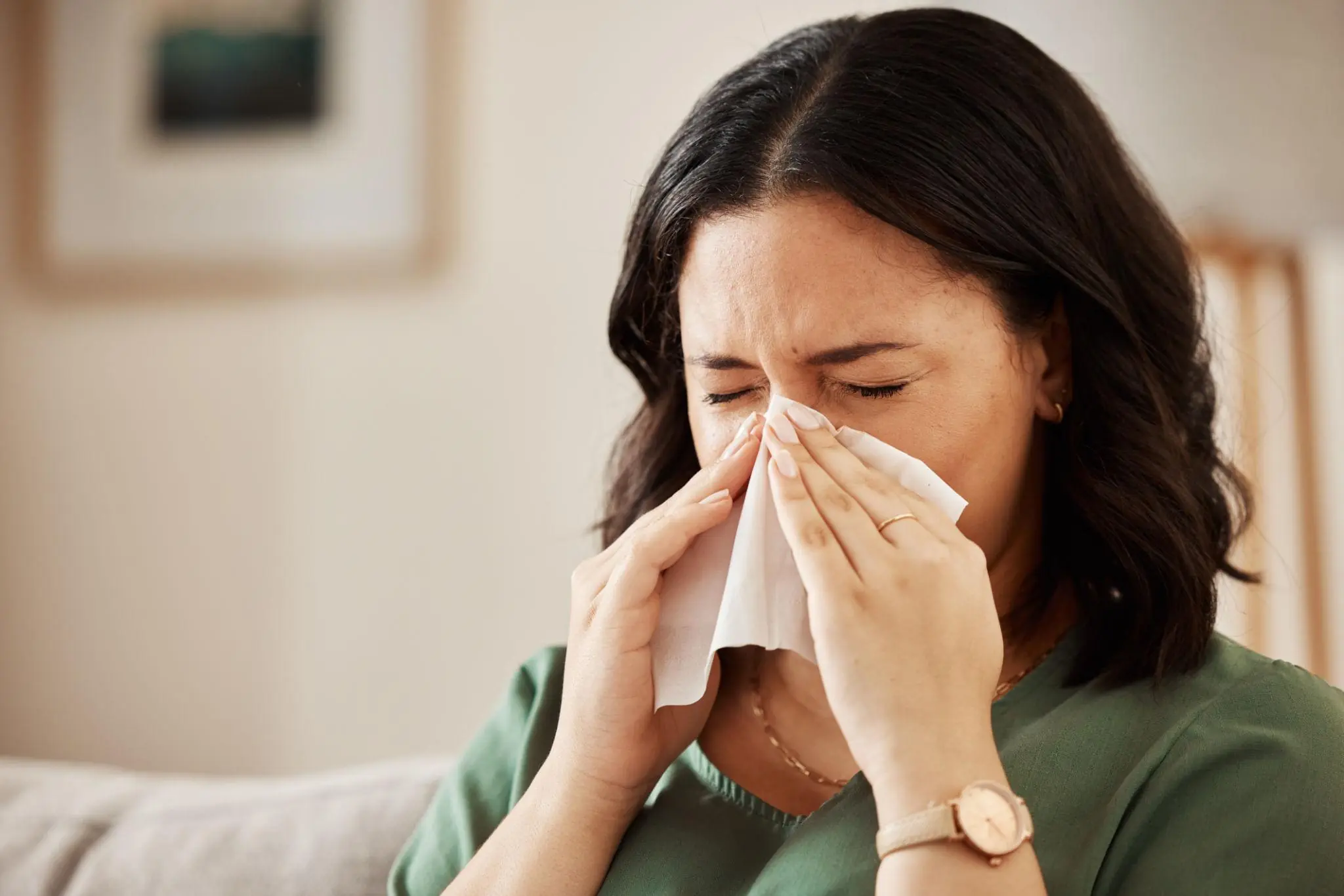How to Reduce Mucus, Clear Phlegm, and Relieve Rhinitis Naturally: Home Remedies That May Help