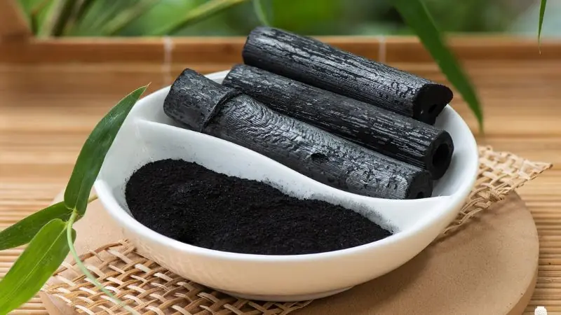 Lemon and Charcoal: 10 Practical Home Hacks You May Not Know About