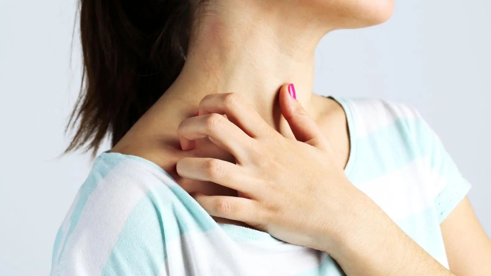Persistent Itching Leads to Shocking Diagnosis: Woman Found Infected With Five Types of Parasites