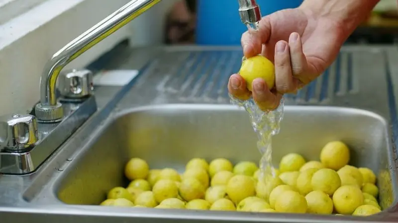 Keep Your Lemons Fresh Longer With These Simple Storage Methods
