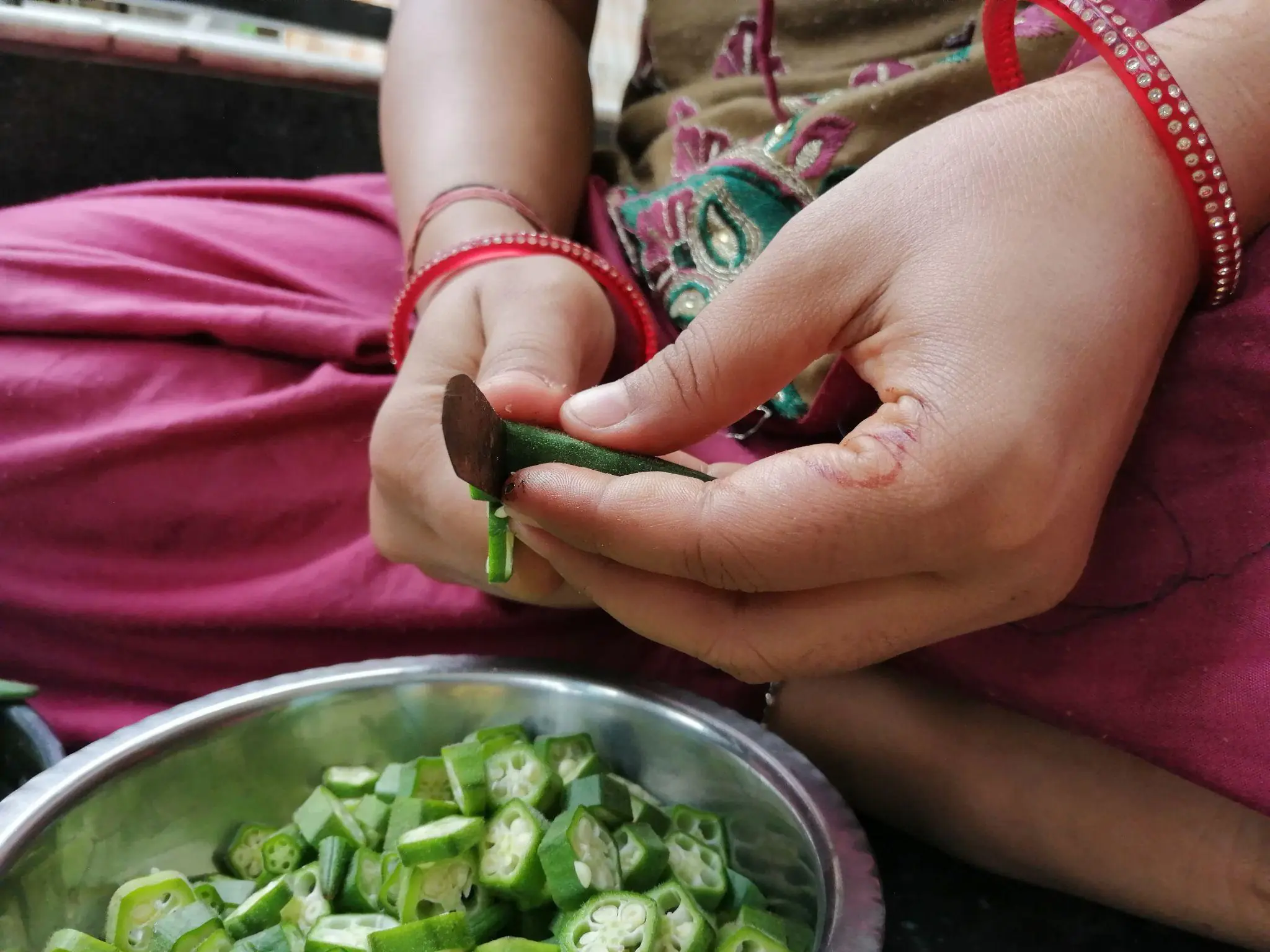 Okra Is Loved for Its Health Benefits, But Doctors Warn These 3 Groups Should Avoid Eating Too Much