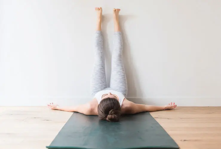 7 Potential Benefits of Elevating Your Legs as Part of a Healthy Routine