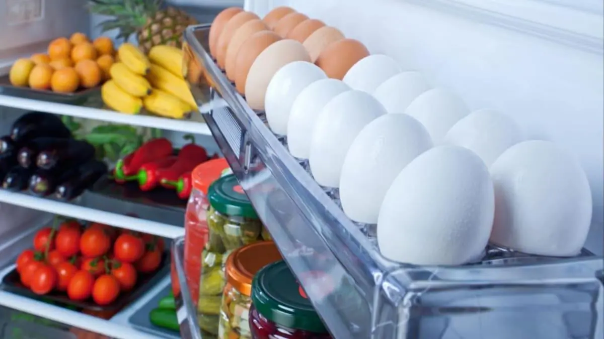 65-Year-Old Woman Suffered a Stroke After Eating Eggs Every Day? The Hidden Food Safety Mistake Doctors Want Everyone to Know