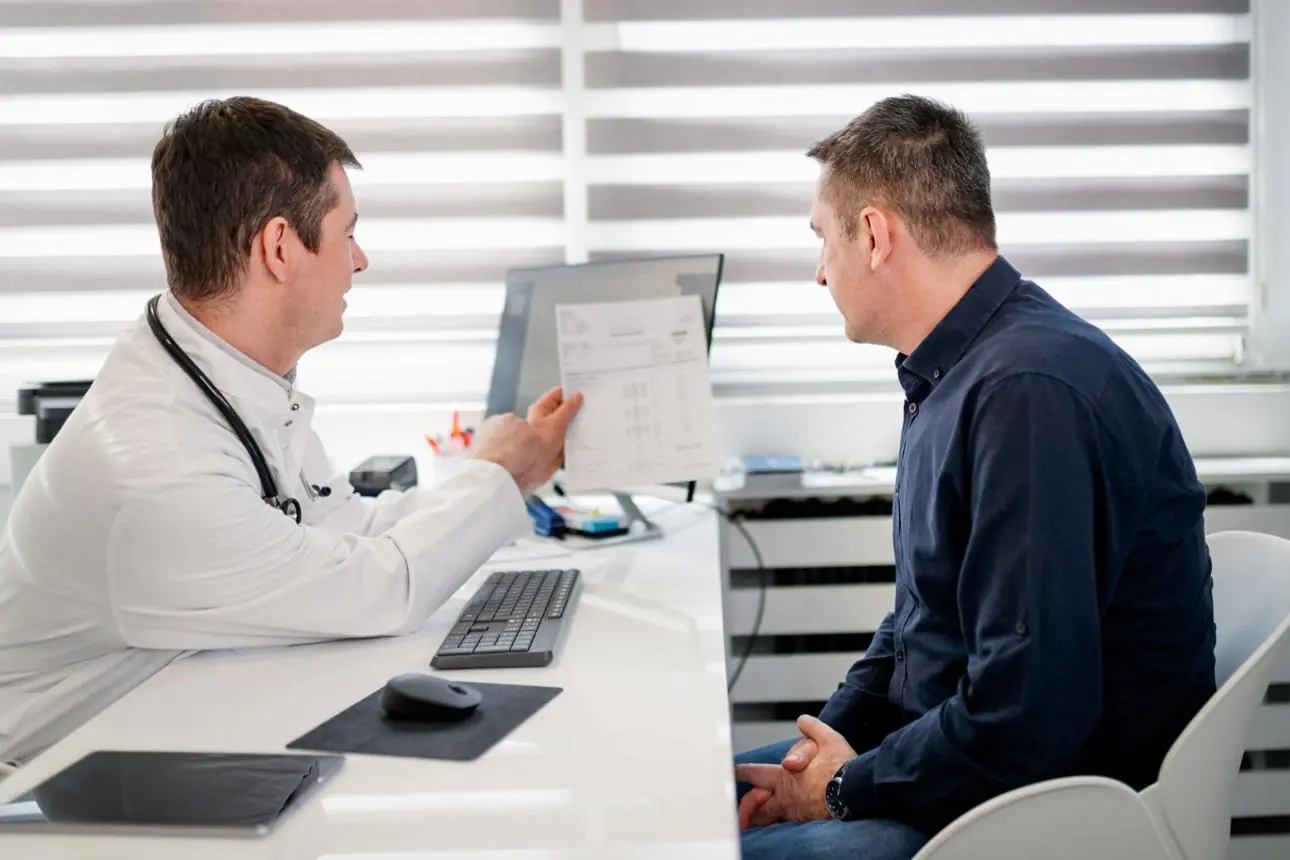20 Possible Warning Signs Your Body Should Never Ignore