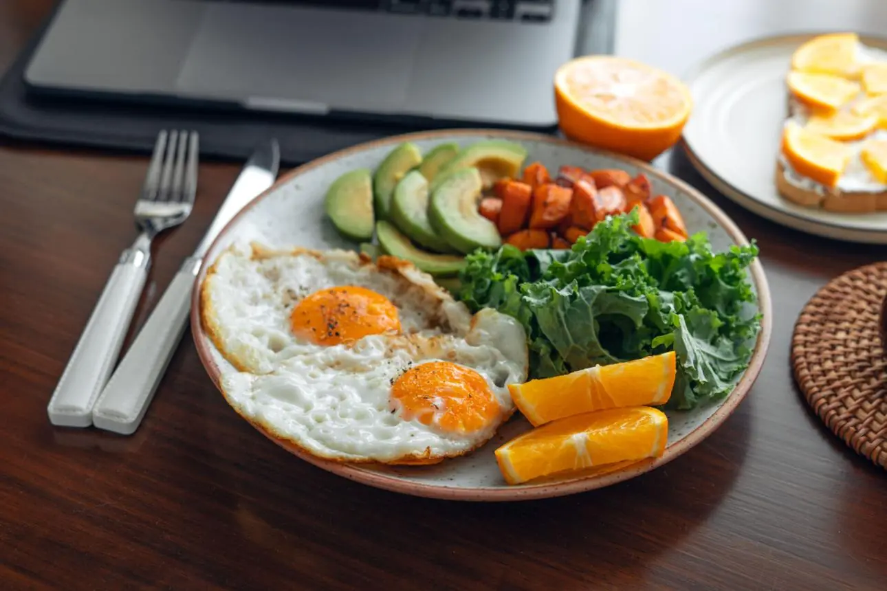 33-Year-Old Woman Ate Eggs at Every Meal for Five Months: What Happened Next Surprised Her Doctors