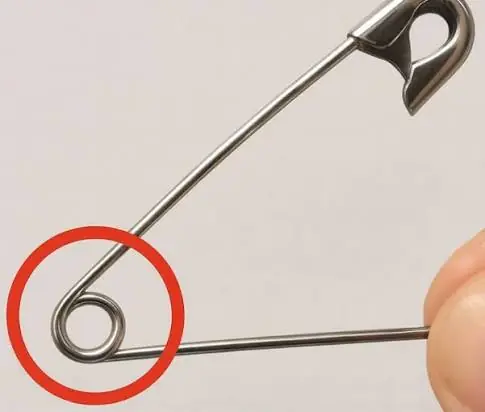 Why Is There a Tiny Hole in Every Safety Pin? Here’s the Clever Design Behind It