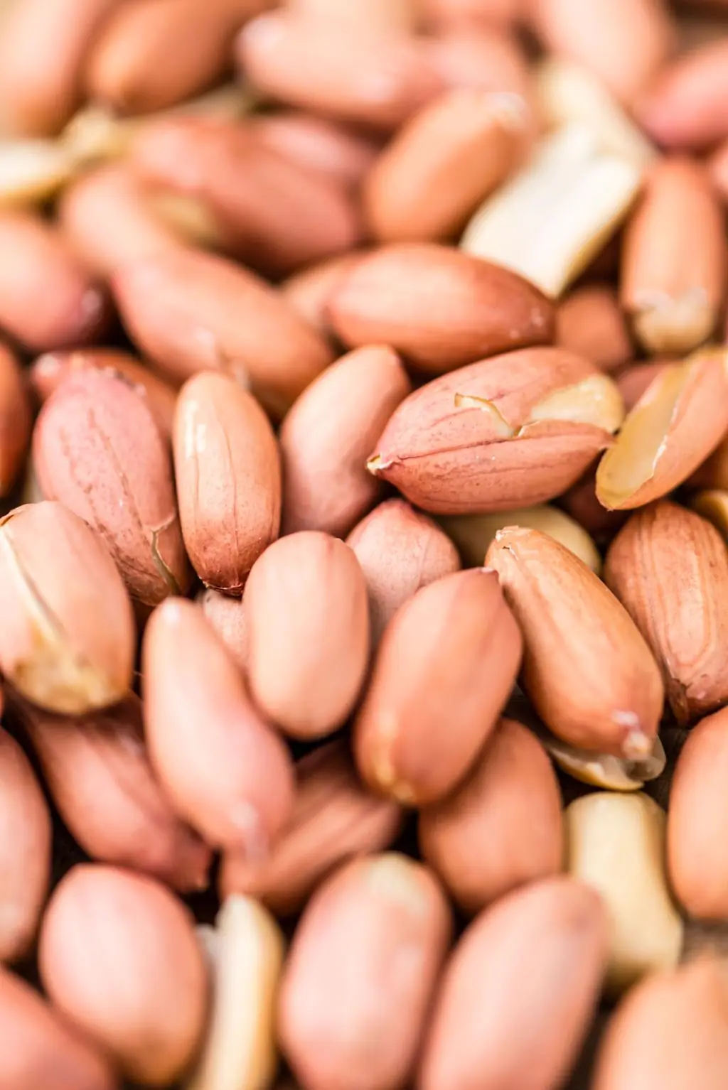 Doctors Reveal That Eating Peanuts Causes
