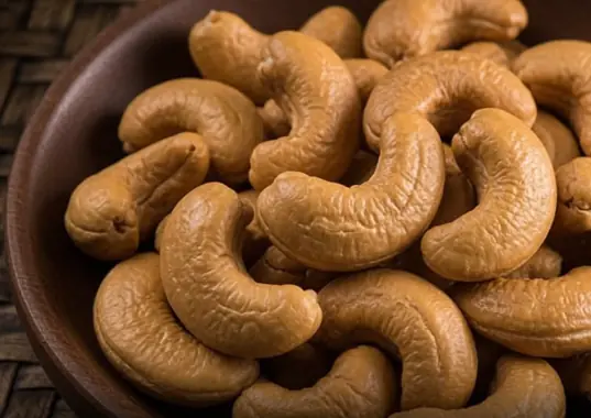 You May Be Surprised by What Regular Cashew Consumption Can Do to Your Health