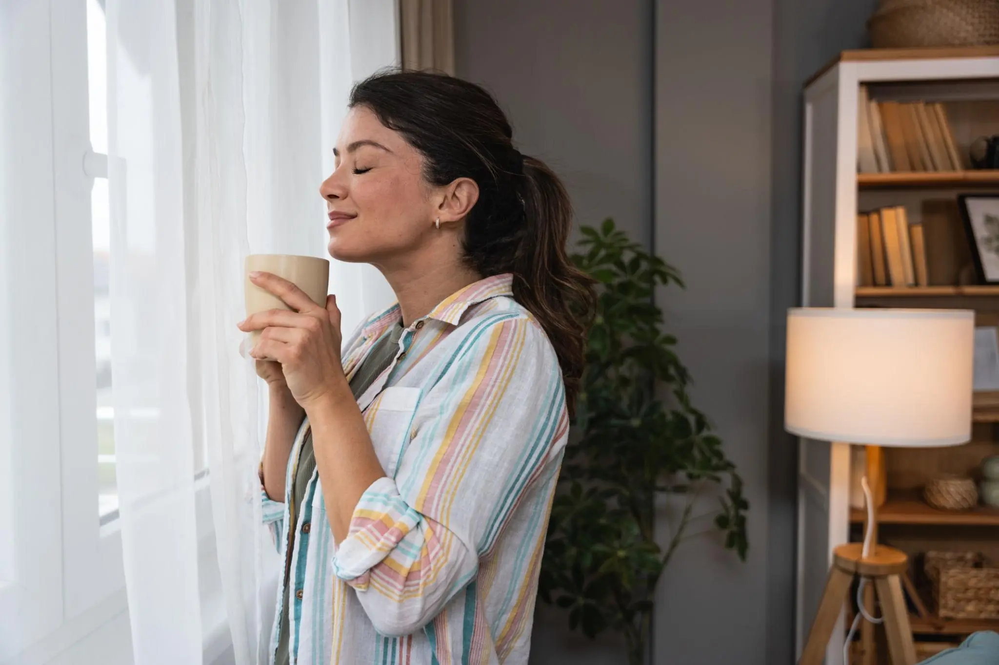 Doctors Reveal What Drinking Coffee Every Morning Really Does to Your Body