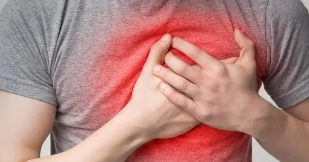 A Heart Attack May Not Always Happen “Out of Nowhere”—Watch for These 7 Warning Signs