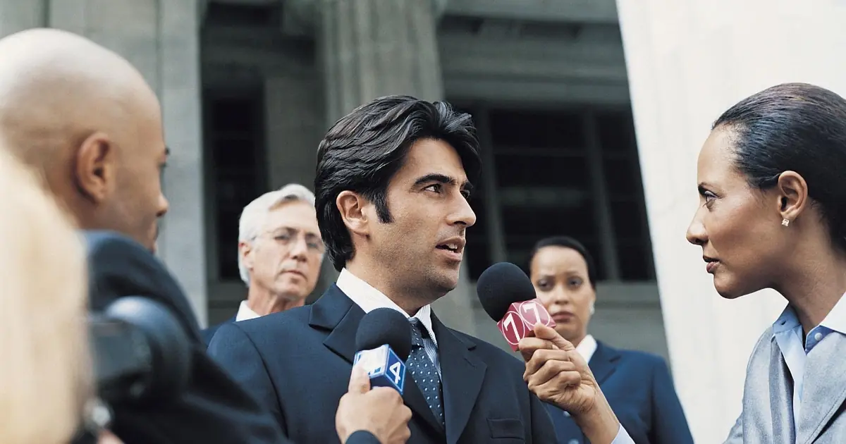 The Journalist Questioned the Closed Courtroom — Then He Was Taken Away