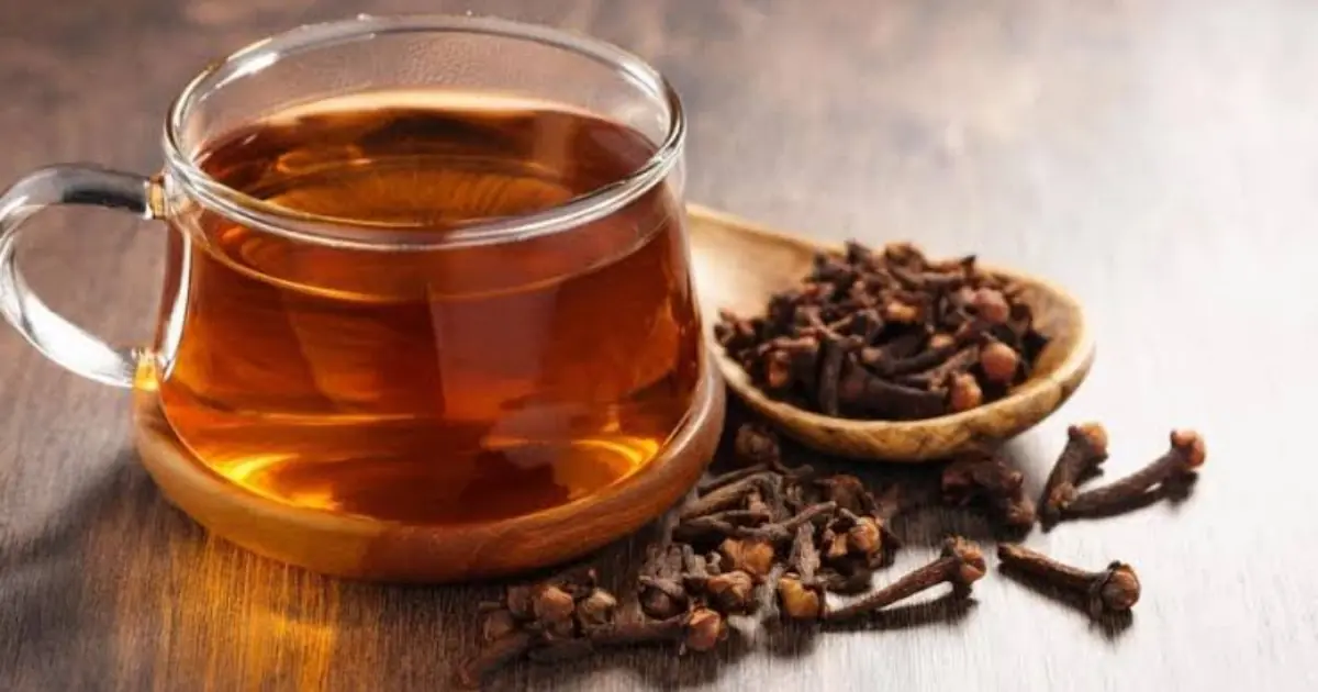 Thinking About Drinking Clove Water? Here’s What You Should Know