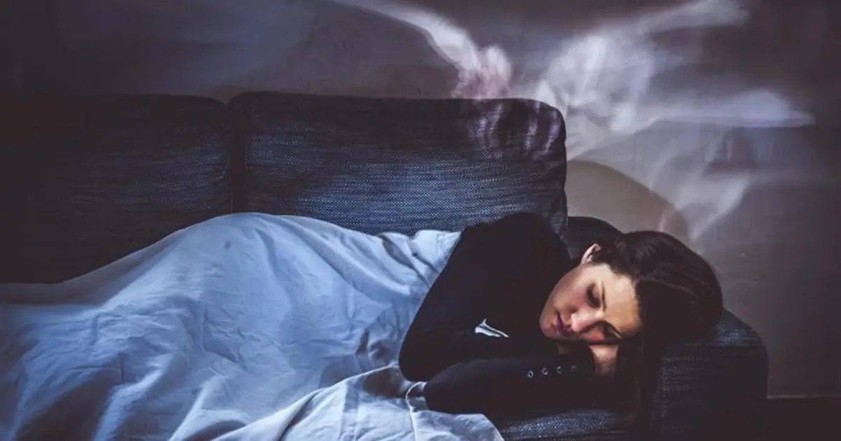 What Does It Mean When Someone Who Died Appears in Your Dream?