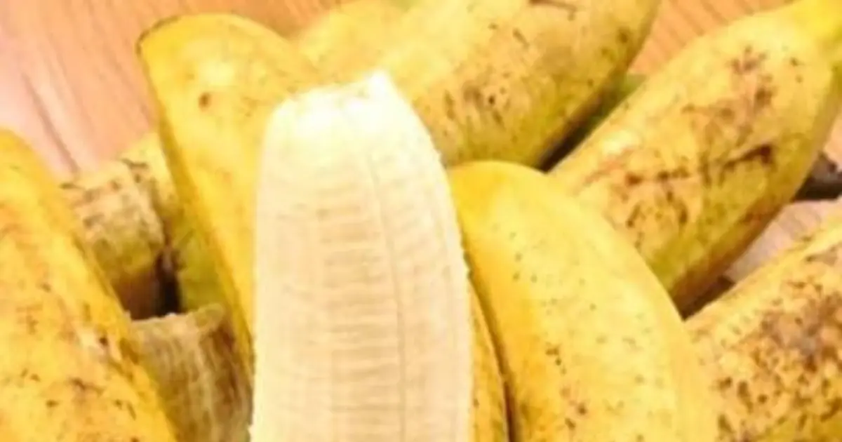 If You’re Over 70, Doctors Suggest Eating Bananas More Often—Here’s Why