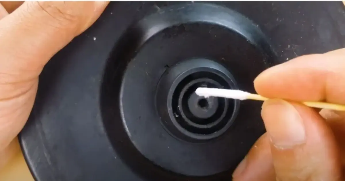 Put a Toothpick in Your Kettle? Here’s a Simple Household Trick You’ll Wish You Knew Sooner