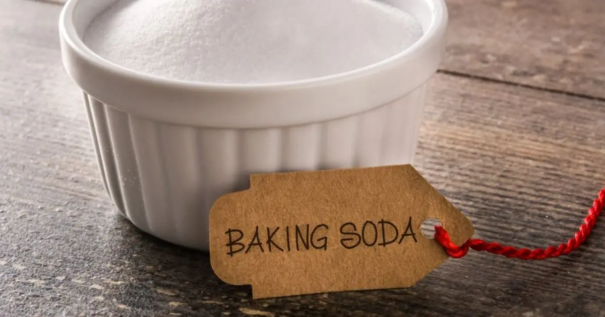 10 Clever Ways Baking Soda Can Make Everyday Life Better