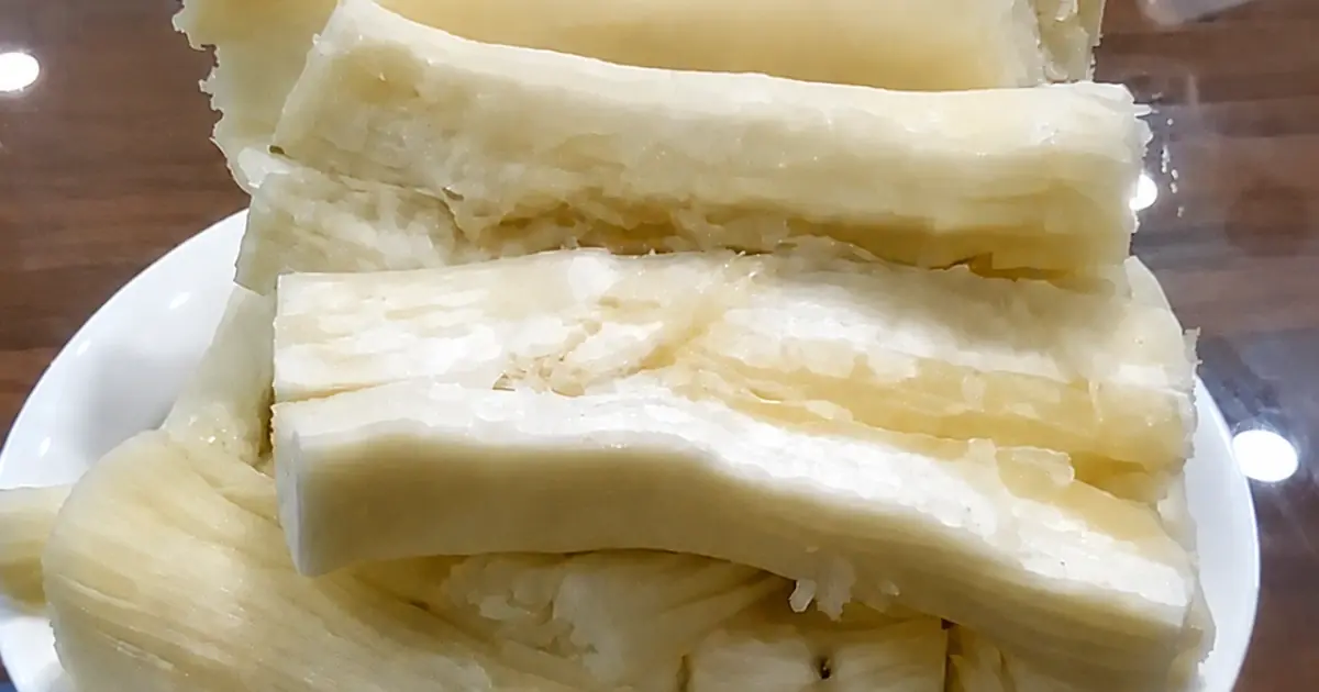 Millions Still Eat This Food Every Day—Yet It’s Linked to Hundreds of Deaths Each Year