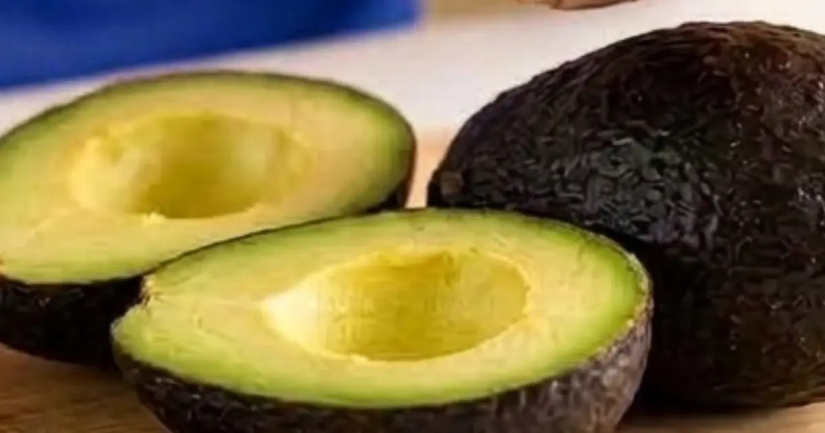 🥑 Avocado Is Healthy—But Not for Everyone? 5 Groups Who May Need Extra Caution… 👀
