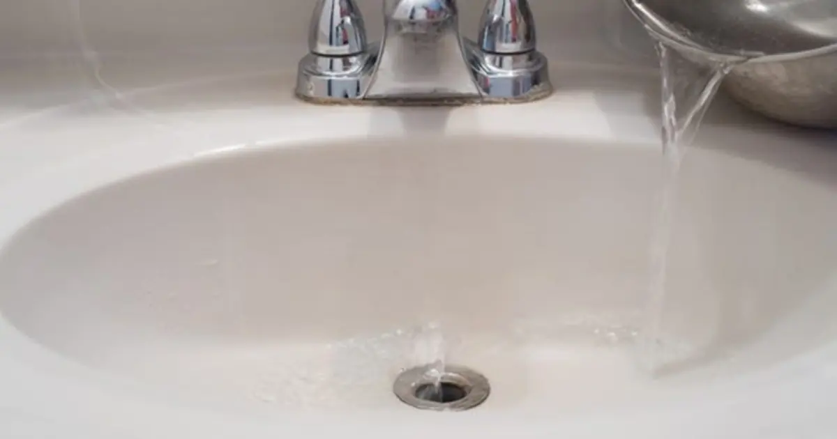 How to Remove Those Dark Rings Around Your Taps - The Simple Trick That Works