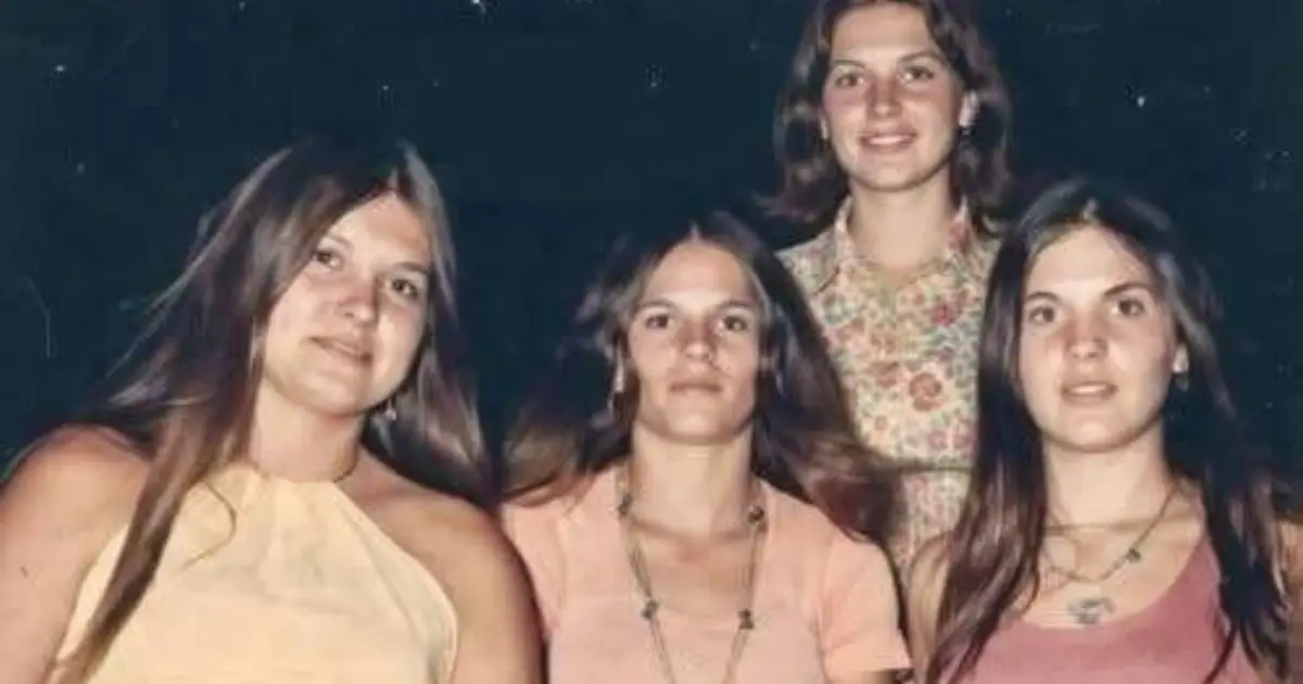 Women in the 1970s: What Do You Notice About This Classic Era?
