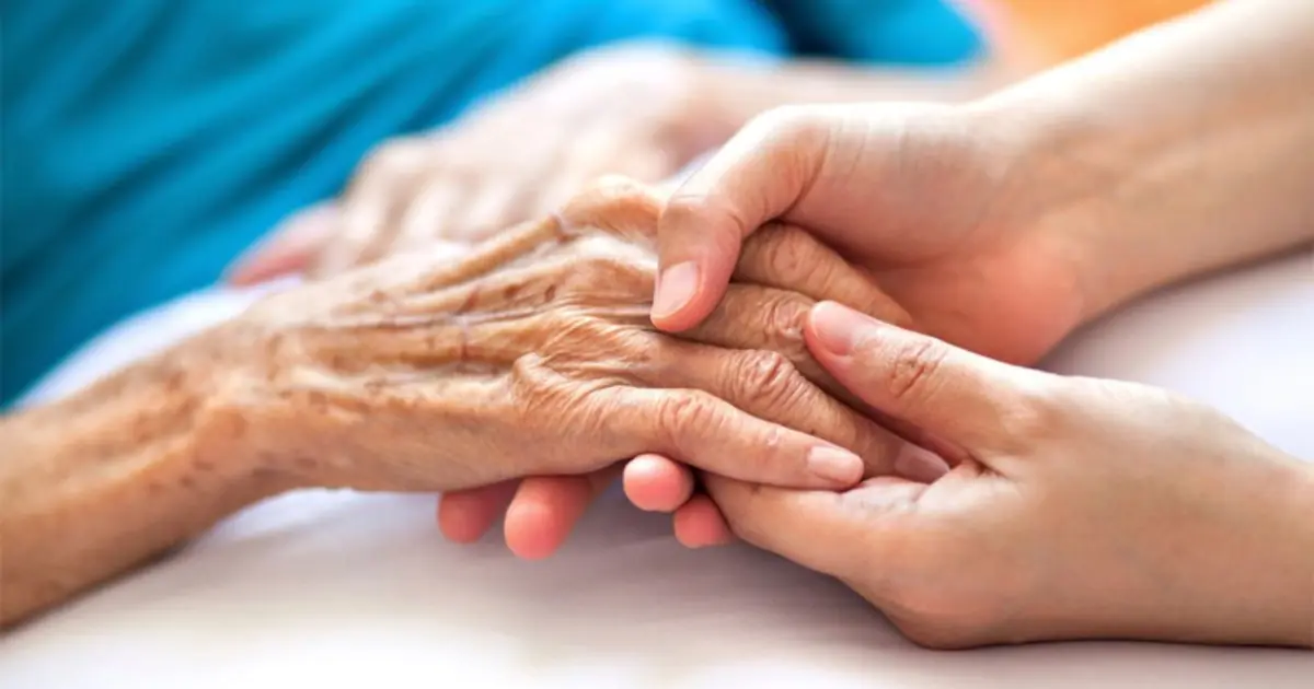 5 Changes in Older Adults That May Signal the Final Stage of Life