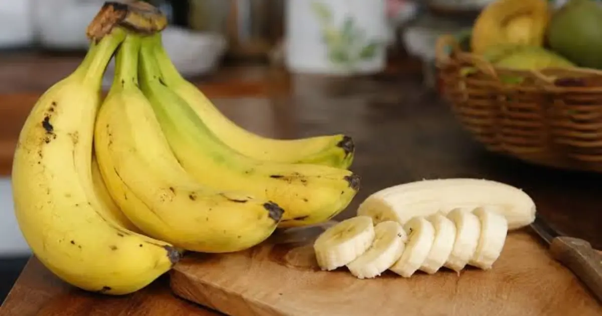 After 50, Eating a Banana Every Day May Not Be Right for Everyone