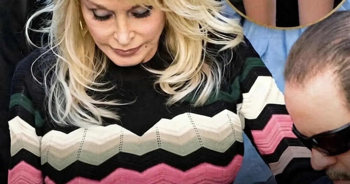 Dolly Parton’s Latest Public Appearance Had Fans Looking Twice — One Small Detail Stood Out